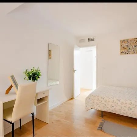 Piso Con Garaje Gratis En El Centro De Granada. Apartmán Granada