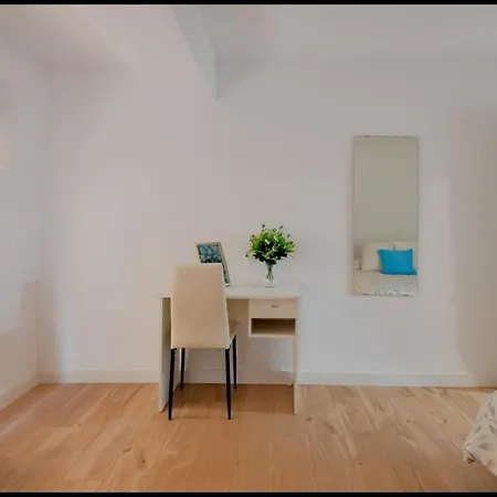 Piso Con Garaje Gratis En El Centro De Granada. Apartament Grenada